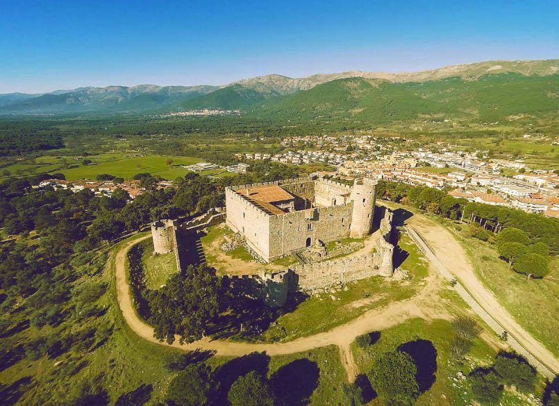 Castillo De La Adrada, Spain